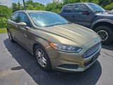 Used 2013 Ford Fusion SE image 2
