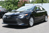 Used 2020 Toyota Camry LE image 5