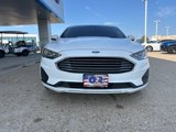 Used 2020 Ford Fusion SE image 3