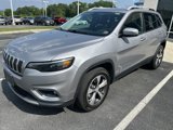 Used 2019 Jeep Cherokee Limited image 3