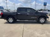 Used 2018 Nissan Titan SV w/ SV Convenience Package image 3