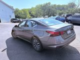 Used 2023 Nissan Altima 2.5 SV image 4
