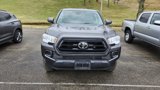 Used 2022 Toyota Tacoma 4x4 Double Cab image 2