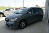 Used 2022 Chrysler Pacifica Limited image 5
