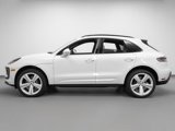 Certified 2024 Porsche Macan image 2