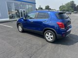 Used 2017 Chevrolet Trax LT w/ LT Convenience Package image 6