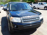 Used 2011 Land Rover LR2 HSE image 2