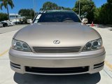 Used 1994 Lexus ES 330 image 2