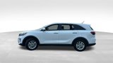 Used 2019 Kia Sorento L image 4