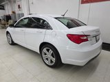 Used 2014 Chrysler 200 Limited w/ 200 S V6 Premium Group image 4