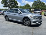 Used 2020 Volkswagen Jetta SE w/ SE Cold Weather Package image 2