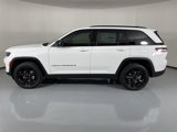 New 2025 Jeep Grand Cherokee Altitude image 5
