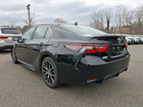 Used 2022 Toyota Camry SE image 4