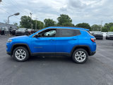 New 2025 Jeep Compass Latitude image 3