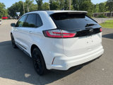 Used 2022 Ford Edge SE w/ Black Appearance Package image 5