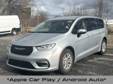 Certified 2023 Chrysler Pacifica Touring-L image 4