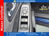 Used 2021 Nissan Rogue SV image 5