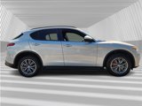 Used 2022 Alfa Romeo Stelvio Sprint image 3