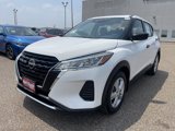 New 2025 Nissan Kicks Play S image 3