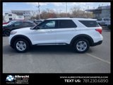 Used 2022 Ford Explorer XLT w/ Equipment Group 202A image 4
