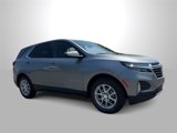Used 2024 Chevrolet Equinox LT image 2