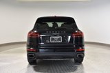 Used 2016 Porsche Cayenne image 4