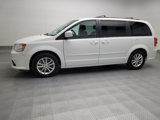 Used 2016 Dodge Grand Caravan SXT image 2