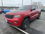 Used 2021 Jeep Grand Cherokee Trailhawk w/ Trailhawk Luxury Group image 2