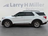 Used 2021 Ford Explorer XLT image 2