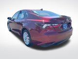 Used 2022 Toyota Camry LE image 5