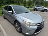 Used 2017 Toyota Camry SE image 2