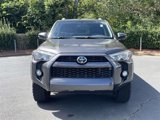 Used 2017 Toyota 4Runner SR5 Premium image 2