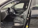 Used 2021 Porsche Macan image 5
