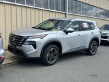 Used 2024 Nissan Rogue SV image 2