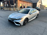 Used 2021 Toyota Camry SE image 2