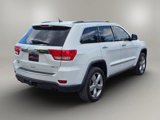 Used 2013 Jeep Grand Cherokee Overland image 5