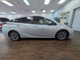 Used 2022 Toyota Prius L Eco image 4