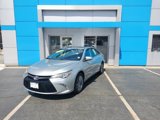Used 2017 Toyota Camry SE image 2