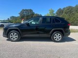 Used 2019 Toyota RAV4 LE image 2