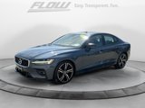 Used 2020 Volvo S60 T5 R-Design image 3