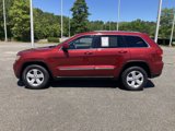 Used 2013 Jeep Grand Cherokee Laredo image 2