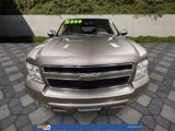 Used 2011 Chevrolet Suburban LT image 2