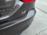 Used 2018 Toyota Camry LE image 4