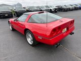 Used 1990 Chevrolet Corvette Coupe image 4