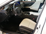 New 2025 Lexus ES 300h w/ Premium Package image 4