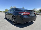 Used 2018 Toyota Camry SE image 4