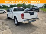 Used 2017 Nissan Frontier SV image 3