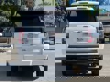 Used 2015 GMC Yukon XL SLE w/ Convenience Package image 4