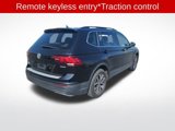 Used 2019 Volkswagen Tiguan SE w/ Panoramic Sunroof Package image 5