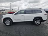 Used 2023 Jeep Grand Cherokee L Laredo image 2